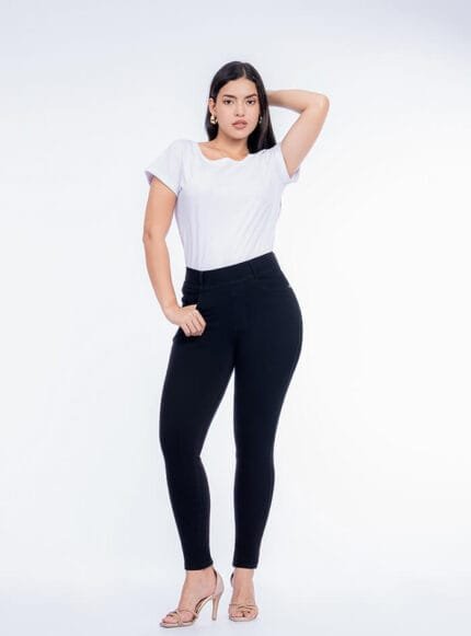 Modelo Melsie - Negro